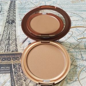 Stila Bronzer